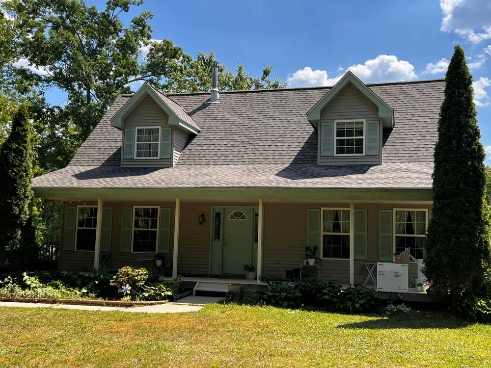 Slide of Summit Exteriors