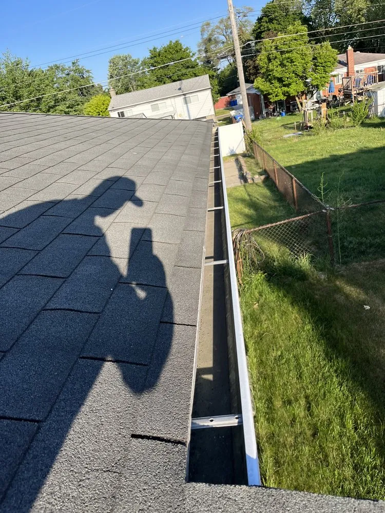 Slide of Summit Gutter And Roof Cleaning