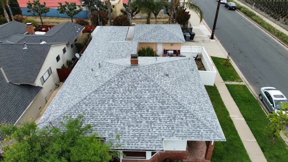 Slide of Summit Remodeling Group