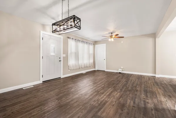 Summit Restoration Logo