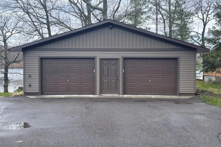 Slide of Summit Roofing & Seamless Gutters