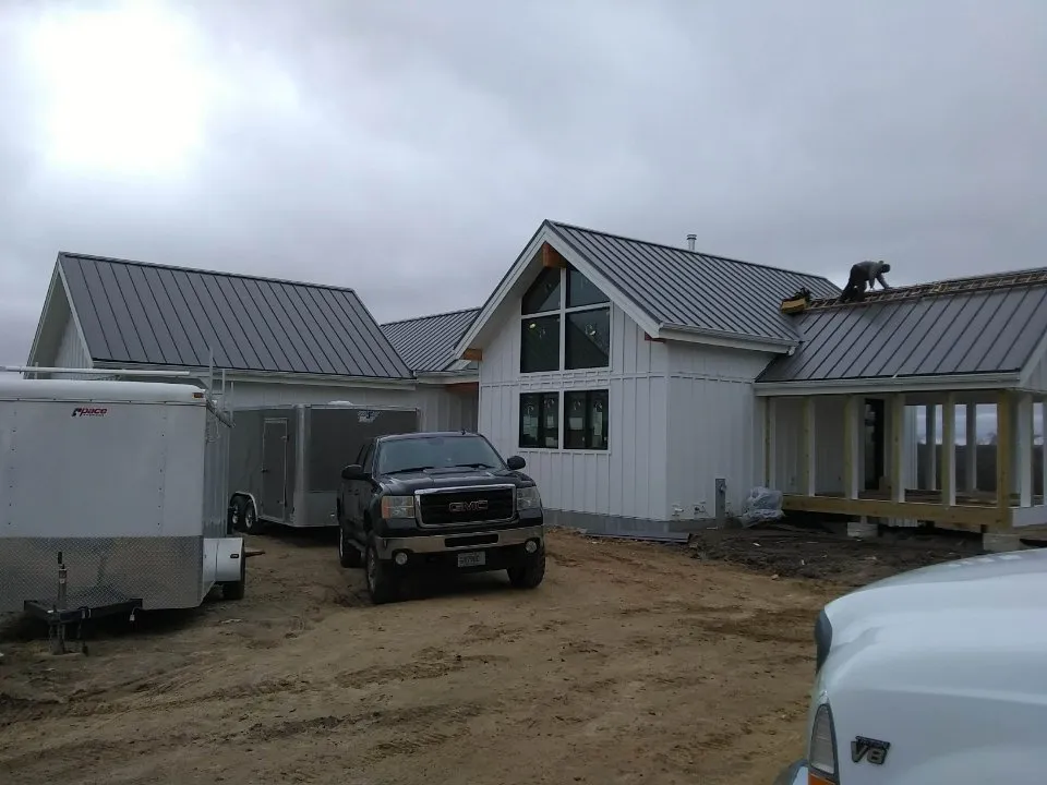 Slide of Summit Roofing & Siding