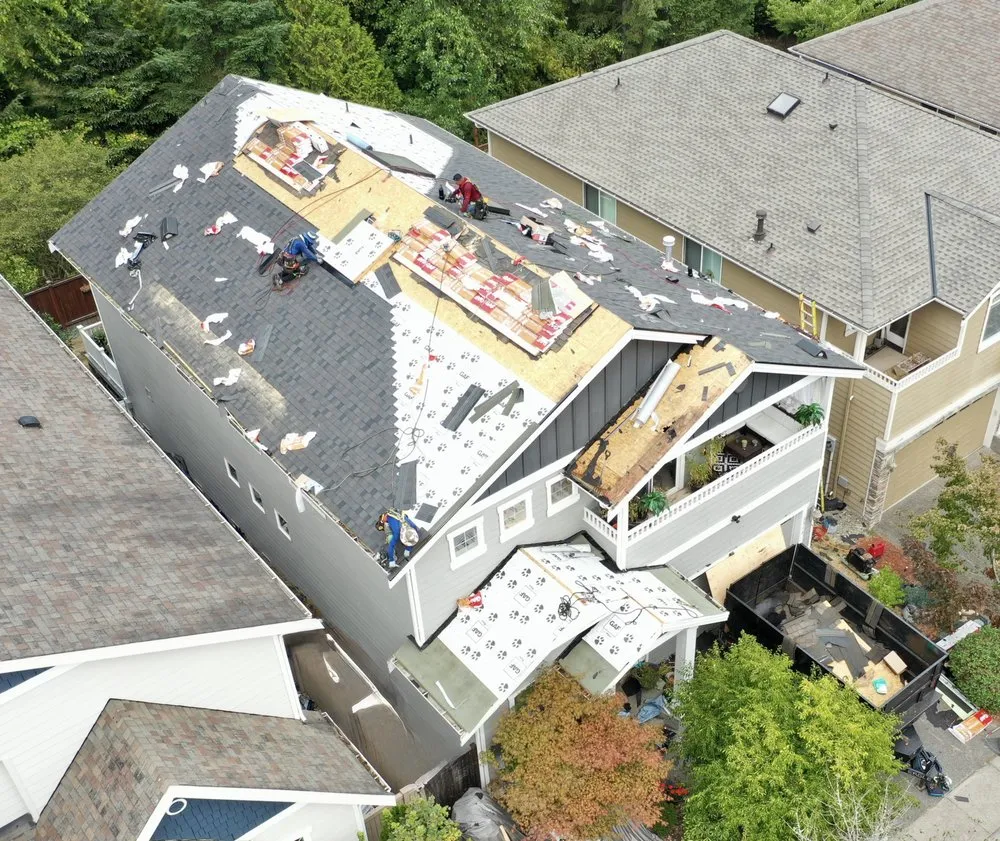 Slide of Summit Roofing