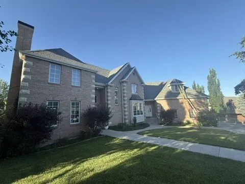 Slide of Summit Roofing