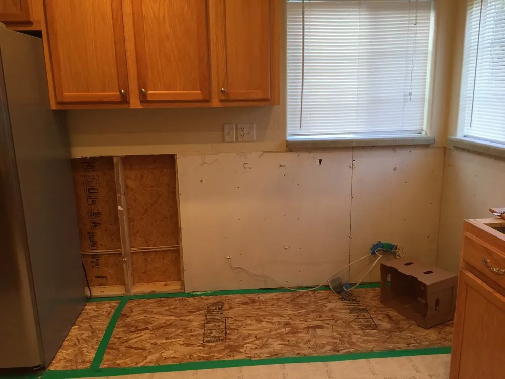 Slide of Sumner Construction and Drywall