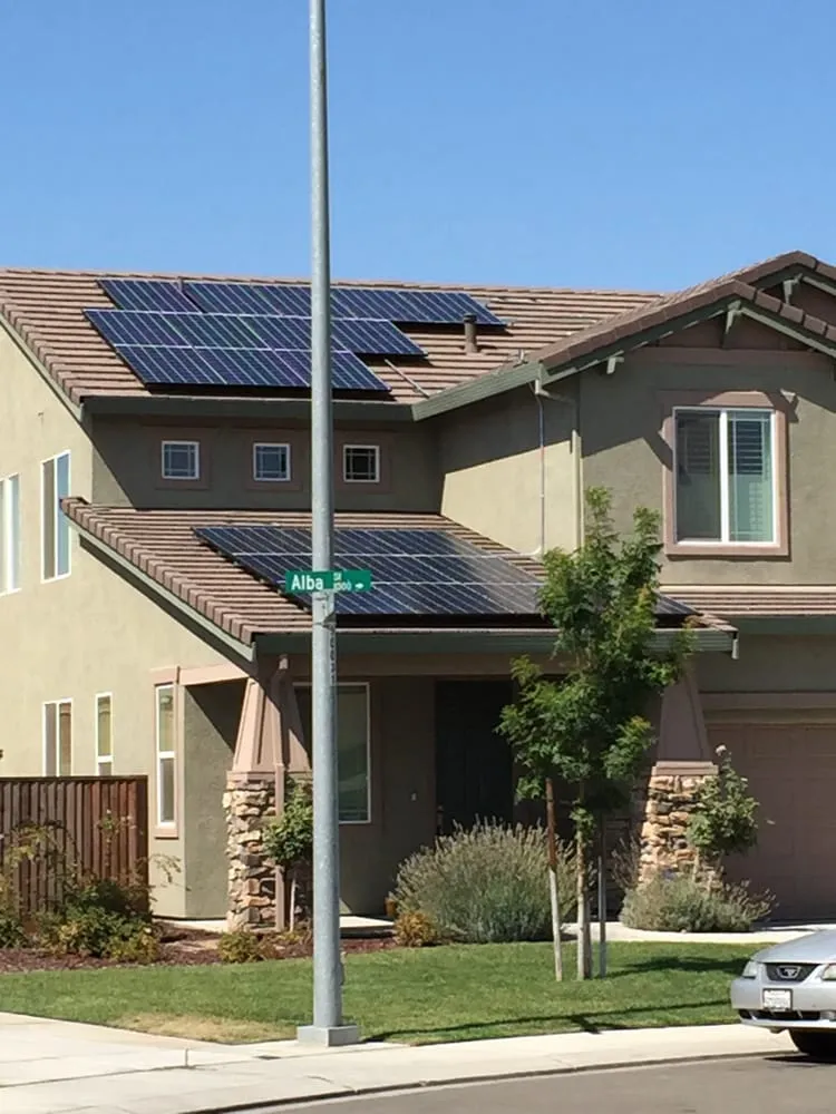 Slide of Sun America Solar & Construction