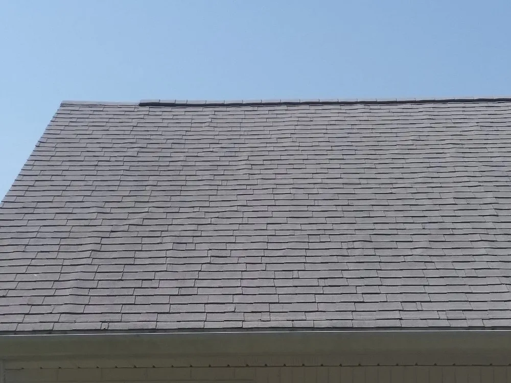 Slide of Sun Coast Roofing & Solar