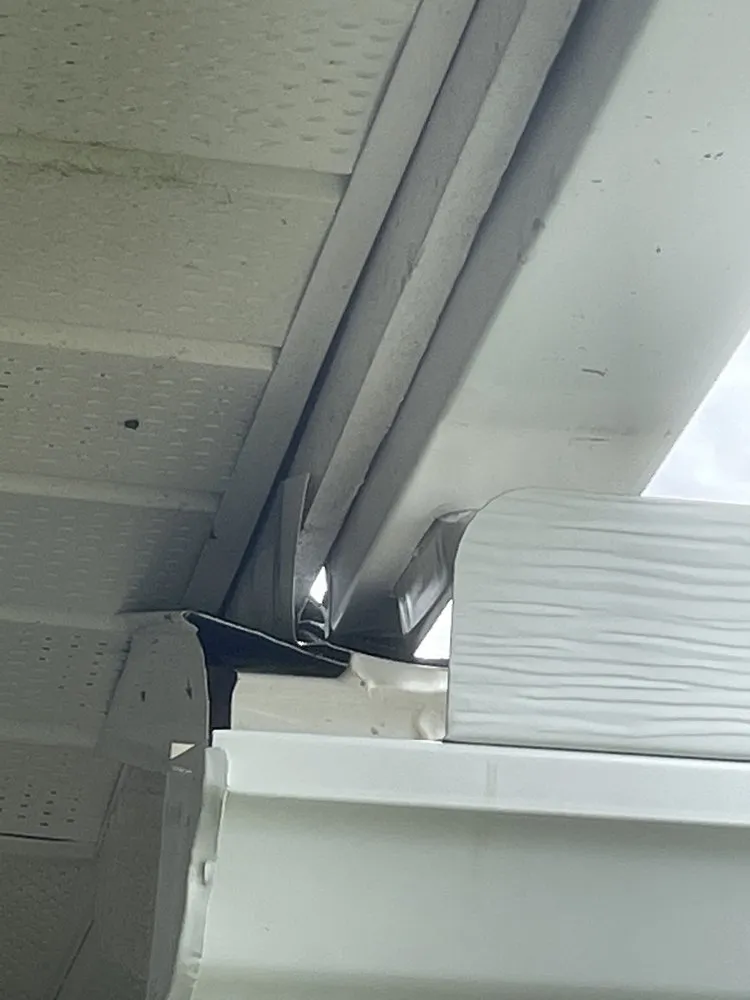 Slide of Sun Coast Roofing Services