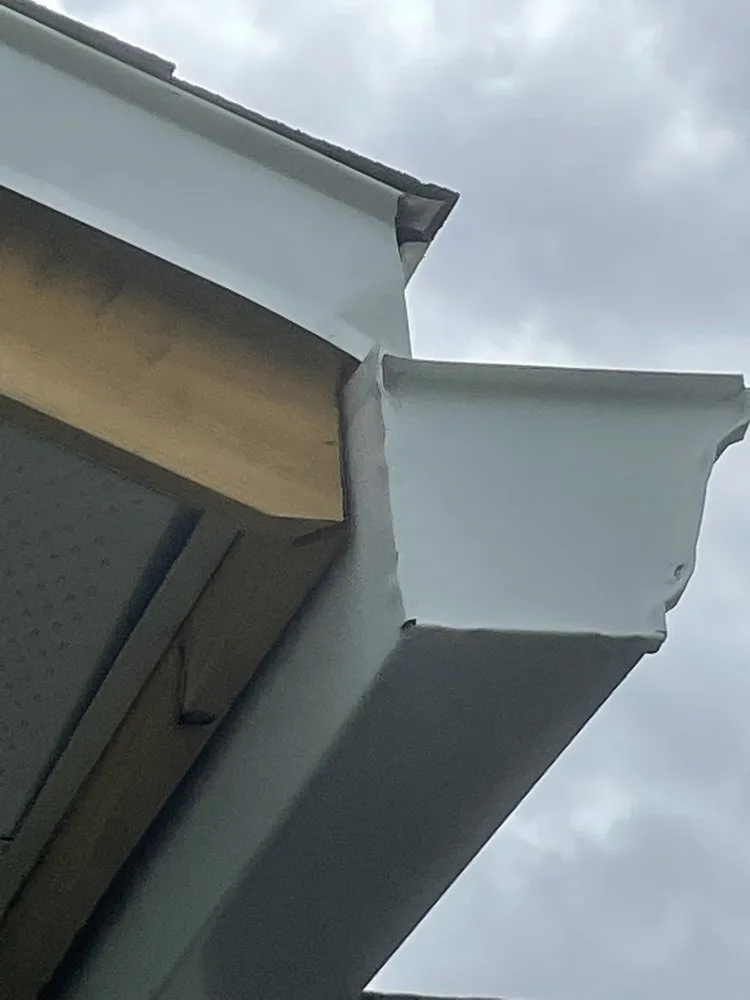 Slide of Sun Coast Roofing Services