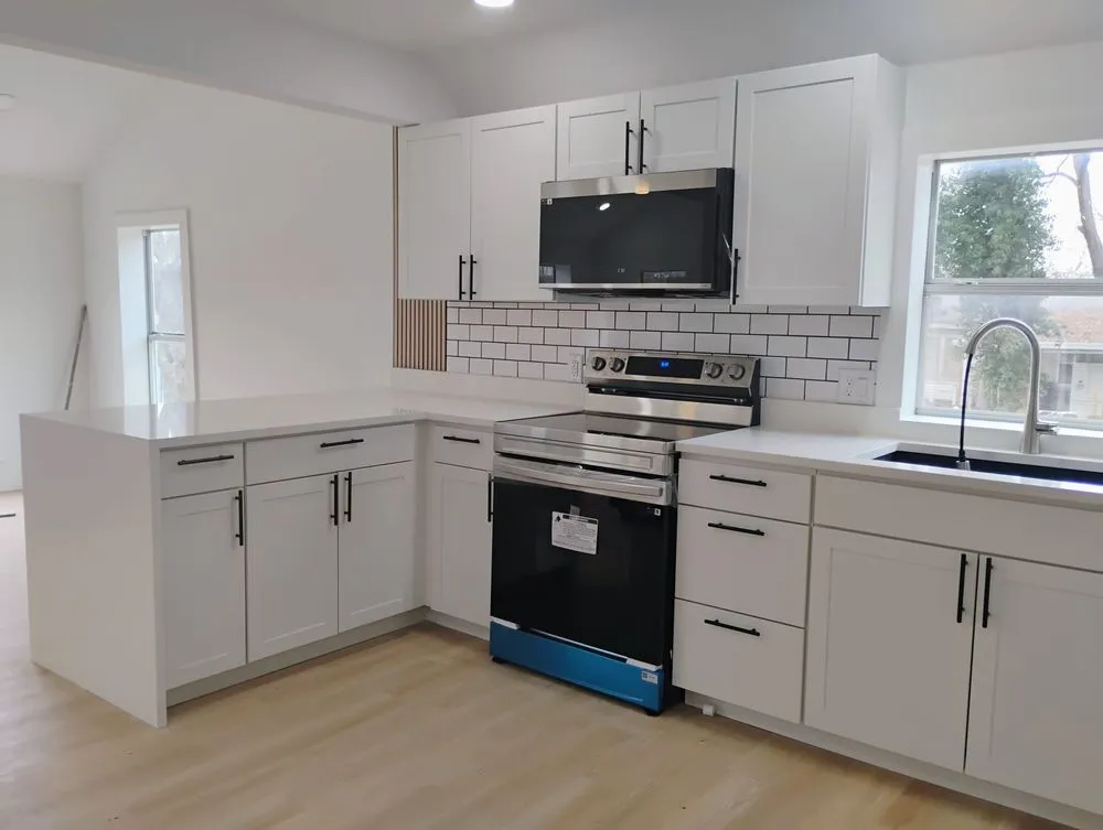 Slide of Sun Life Construction