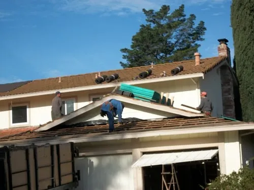 Slide of Sun Valley Roofing