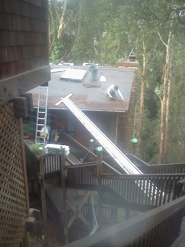 Slide of Sun Valley Roofing