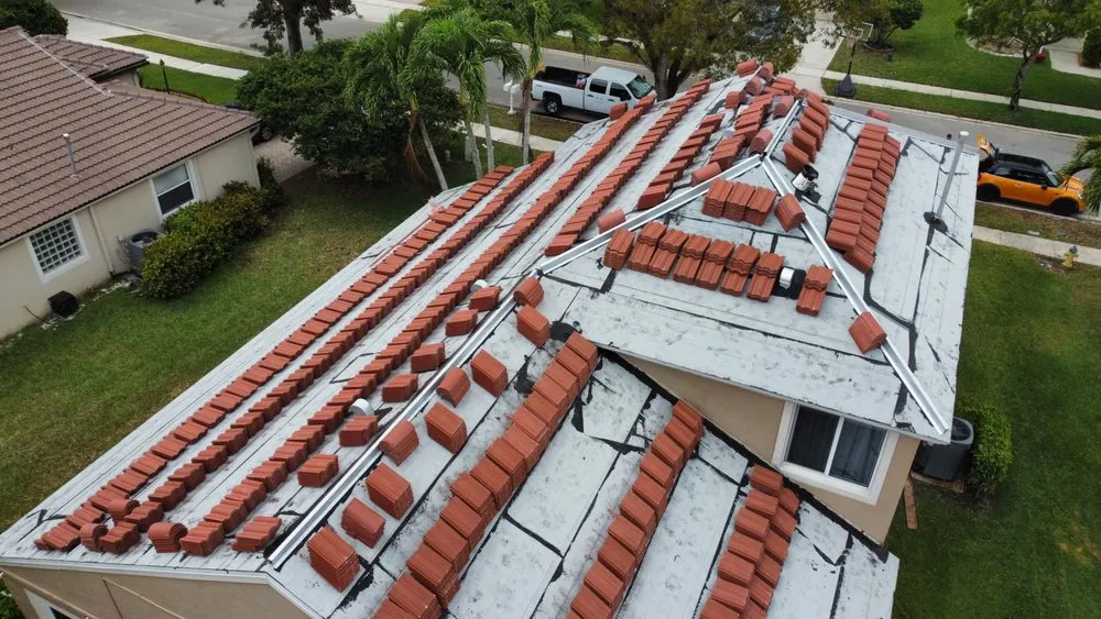 Slide of Sunbiz Roofing