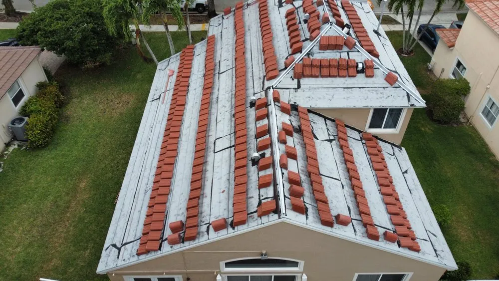 Slide of Sunbiz Roofing