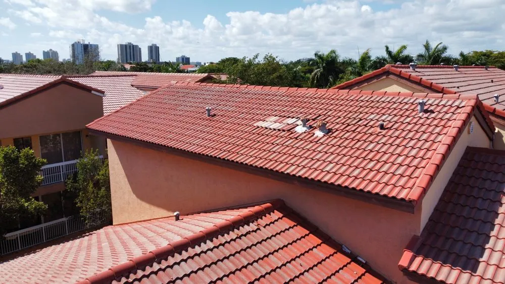 Slide of Sunbiz Roofing