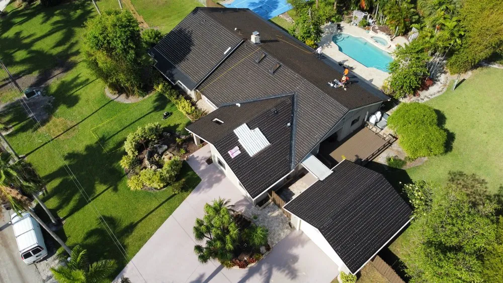 Slide of Sunbiz Roofing