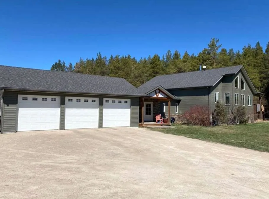 Slide of Sundale Roofing