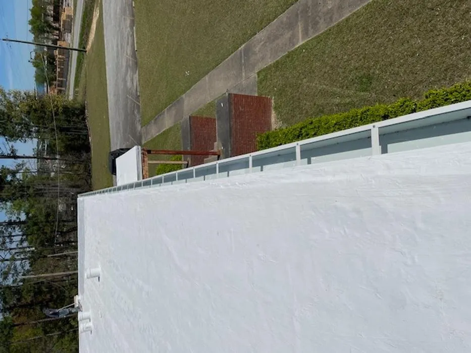 Top-rated flat roof repair experts serving Lee's Summit, MO - Sunlife Systems Midwest