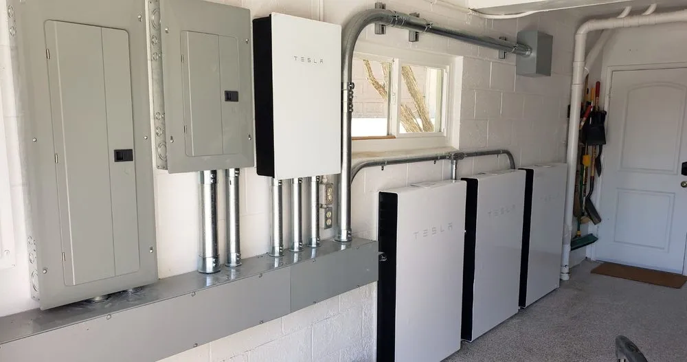 Slide of Sunline Energy