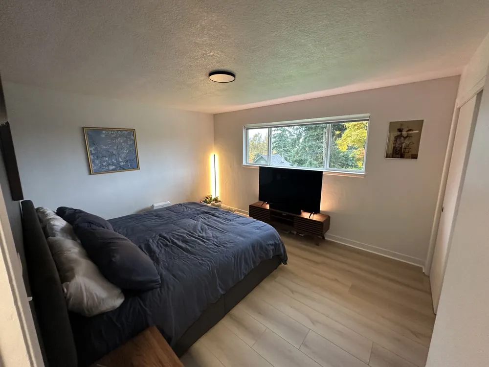 Slide of Sunnyside Construction