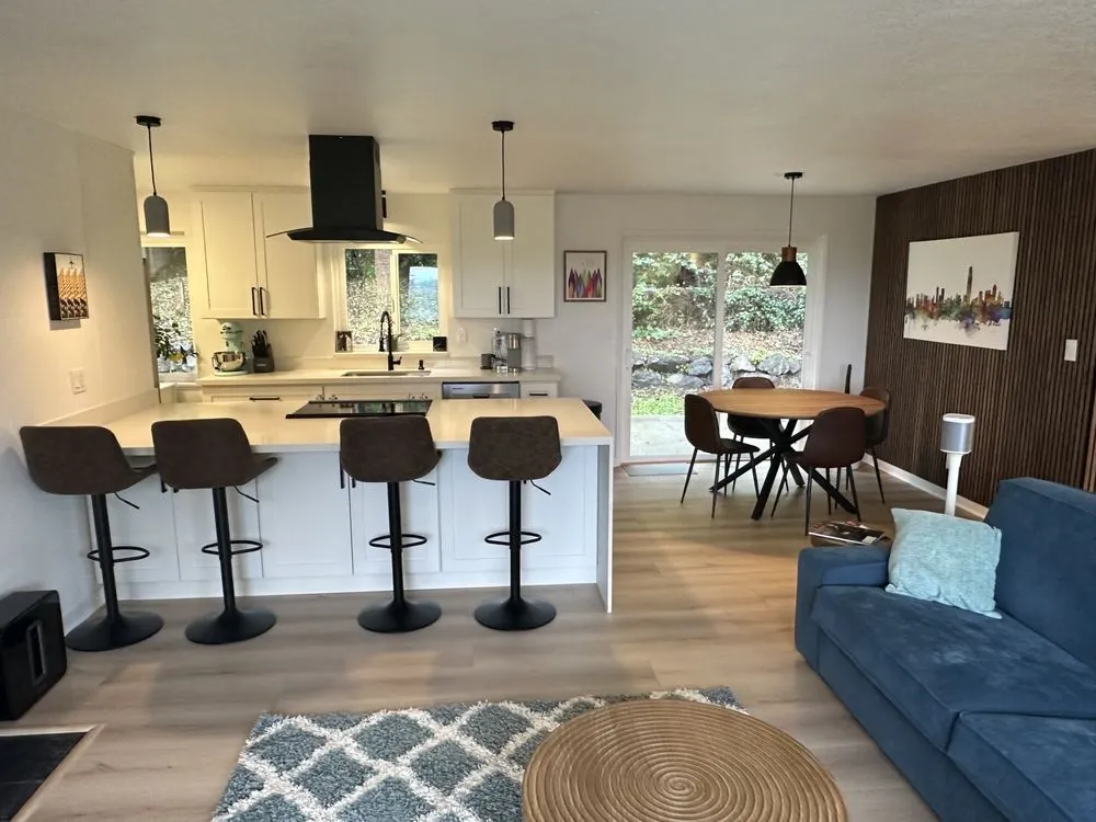 Slide of Sunnyside Construction