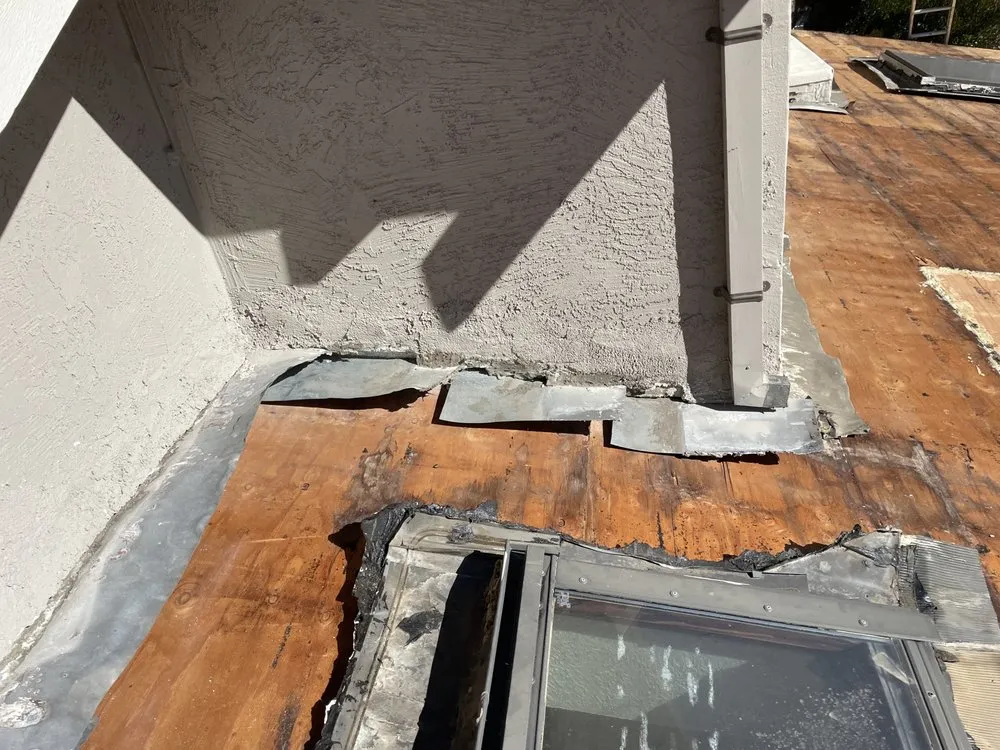 Slide of Sunnyside Roofing