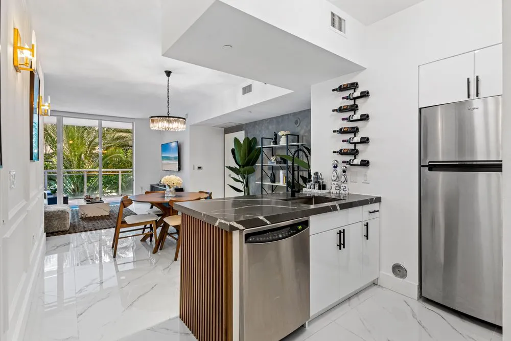 Slide of Sunray Contracting