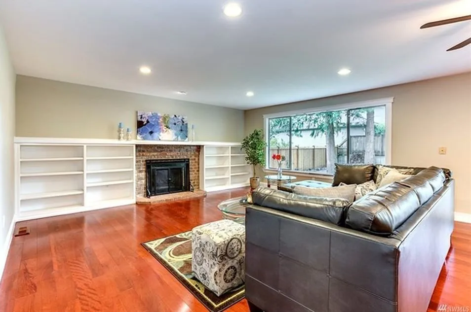 Slide of Sunrise Construction