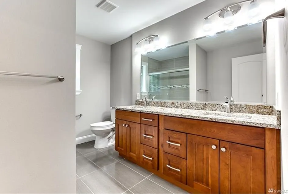 Slide of Sunrise Construction