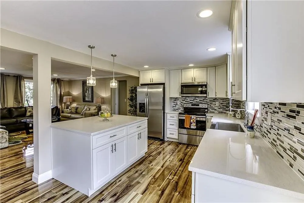 Slide of Sunrise Construction