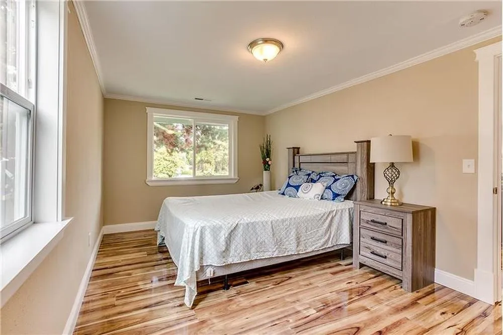 Slide of Sunrise Construction