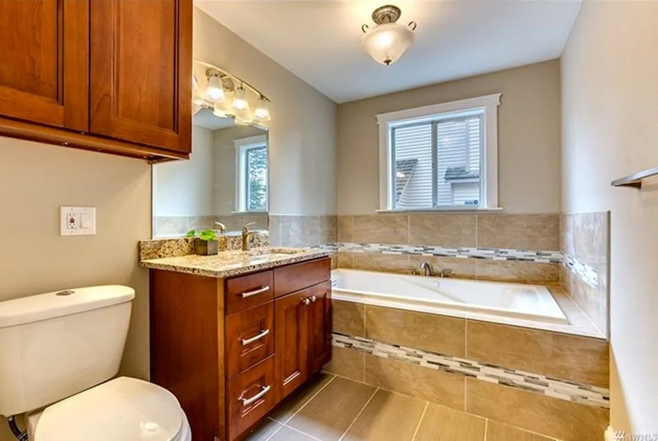 Slide of Sunrise Construction