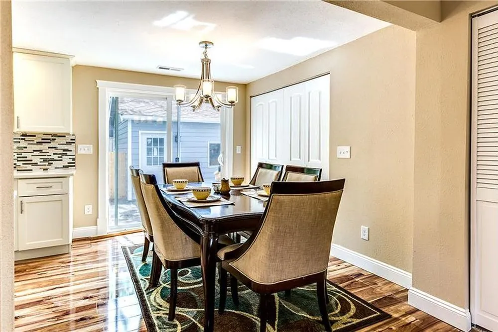 Slide of Sunrise Construction