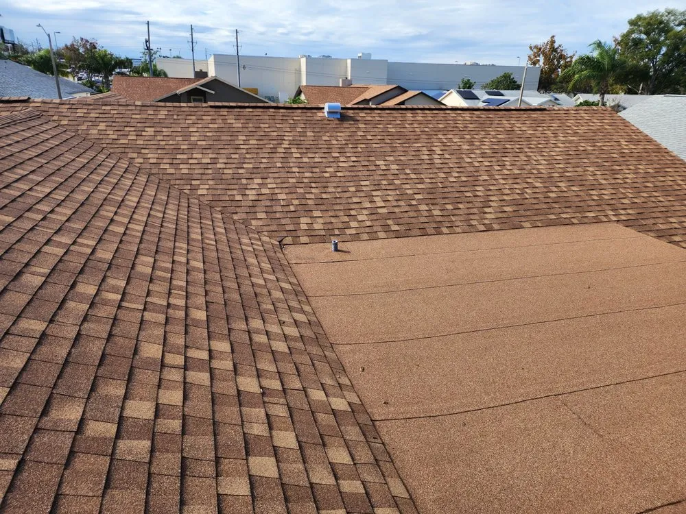 Professional shingle roofing service experts serving St. Petersburg, FL - Sunrise Contractors