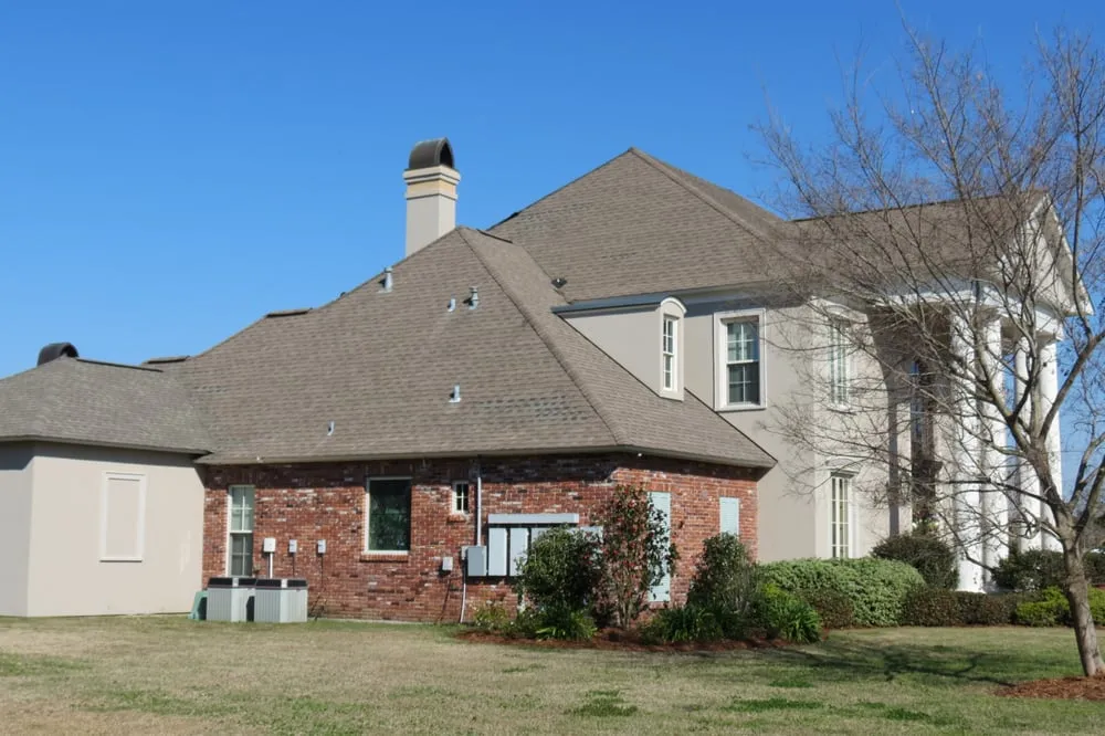 Emergency roof inspection experts serving Greenwell Springs, LA - Sunrise Roofing & Construction