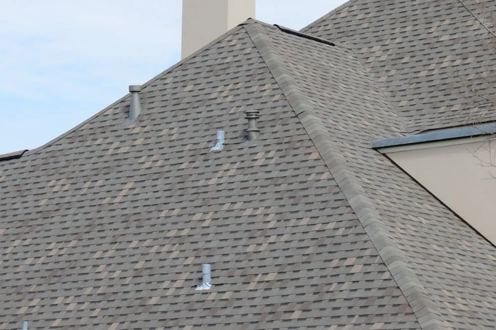 Reliable storm damage roof repair experts serving Greenwell Springs, LA - Sunrise Roofing & Construction