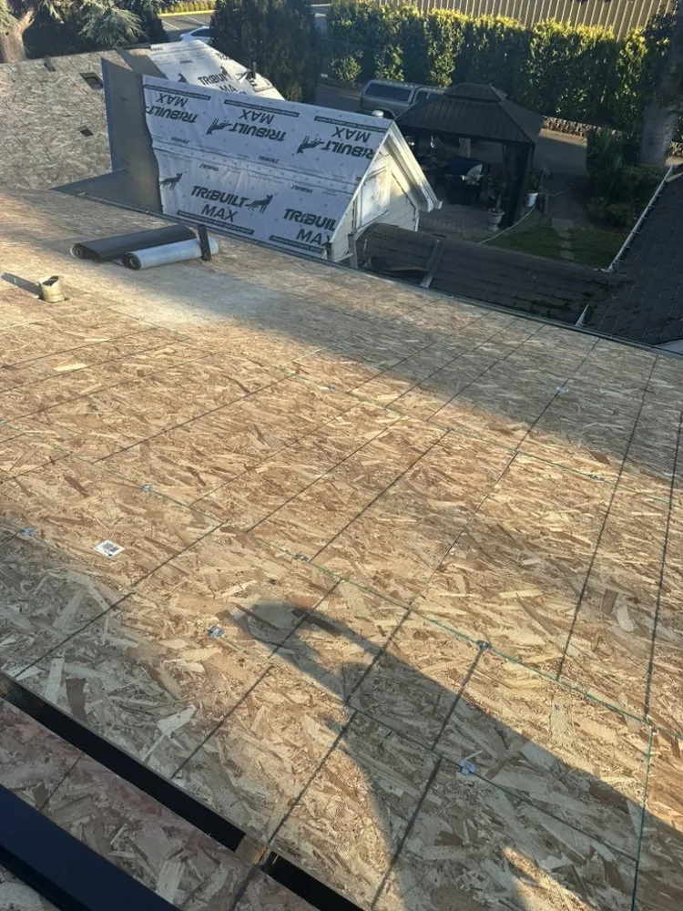 Slide of Sunrise Roofing