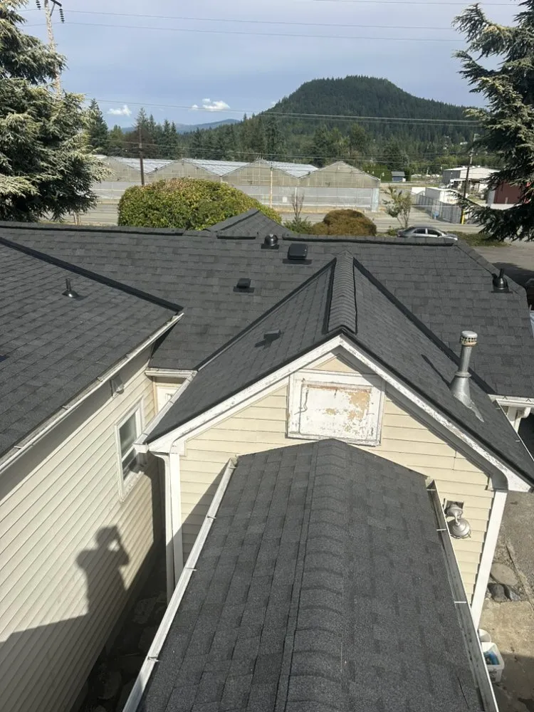 Slide of Sunrise Roofing