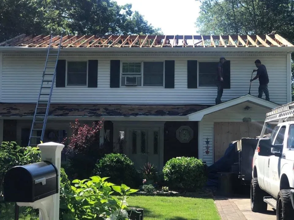 Slide of SunRoof Solar