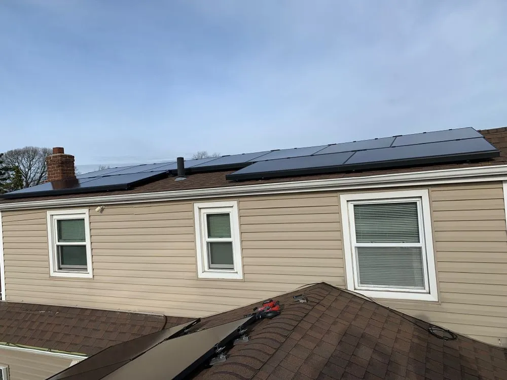 Slide of SunRoof Solar