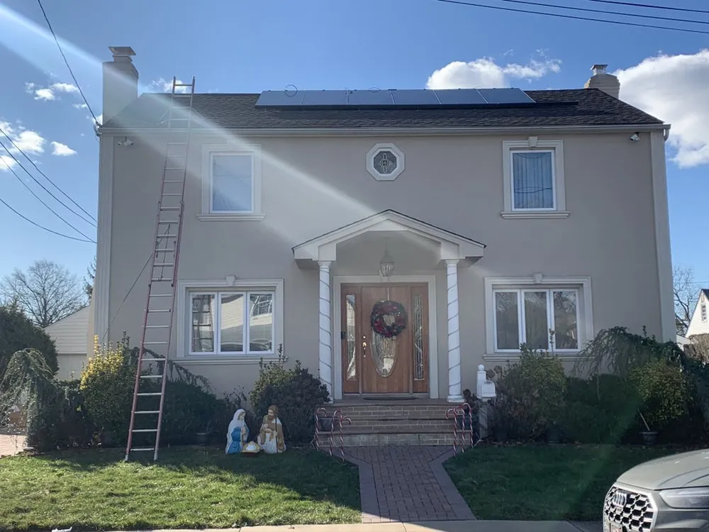 Slide of SunRoof Solar