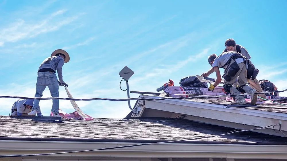 Slide of Sun's Roofing