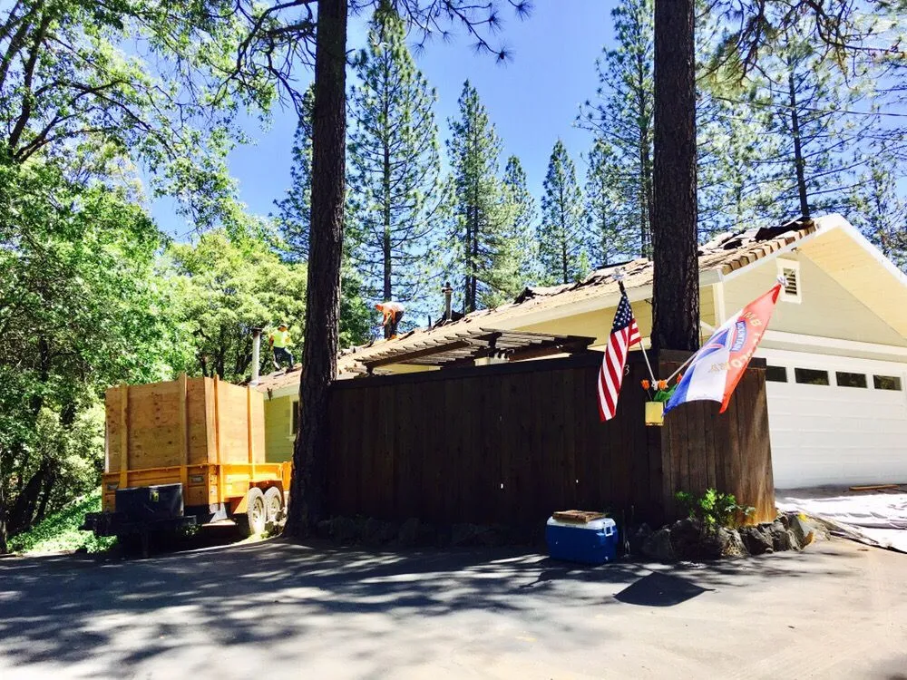 Slide of Sun's Roofing