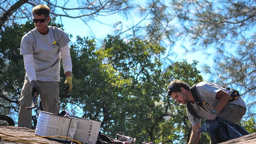 Slide of Sun's Roofing