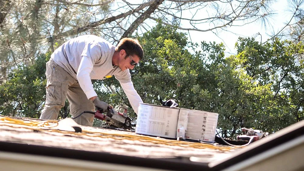 Slide of Sun's Roofing