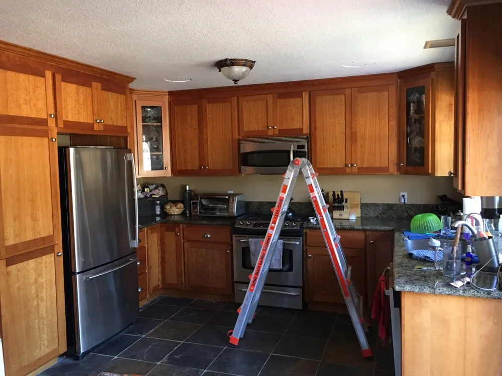 Slide of Sun's Roofing