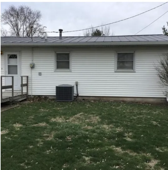 Reliable roof repair for homes in Roseville, IL by Sunset Metal