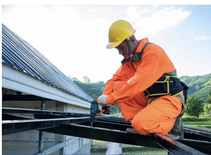 Top-rated residential roofing service in Roseville, IL - Sunset Metal