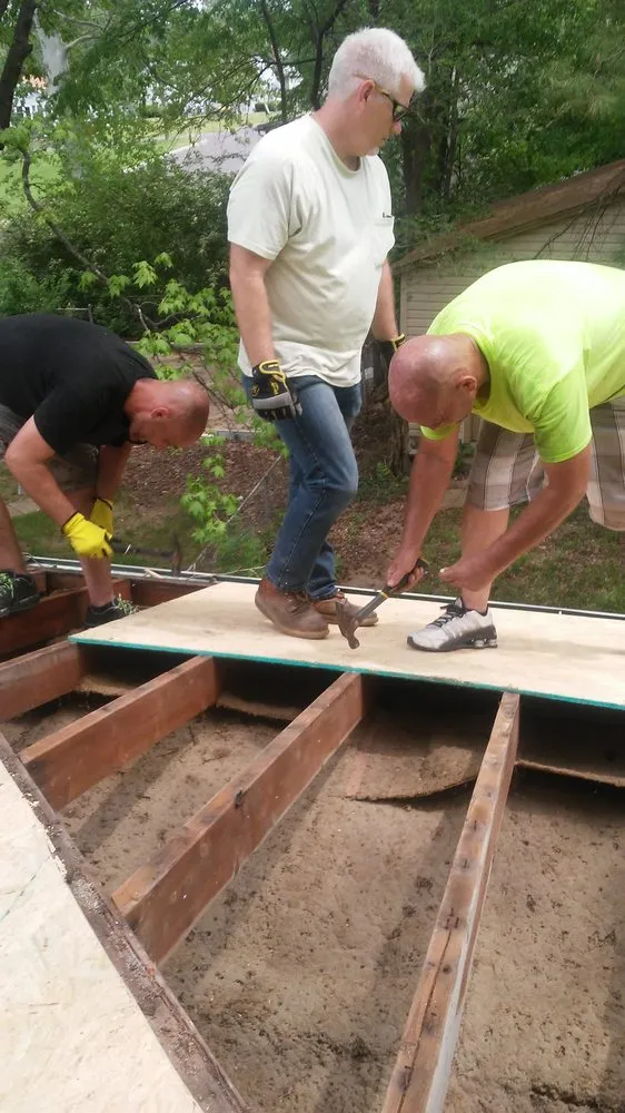 Top-rated flat roof repair experts serving St. Louis, MO - Sunset Roofing