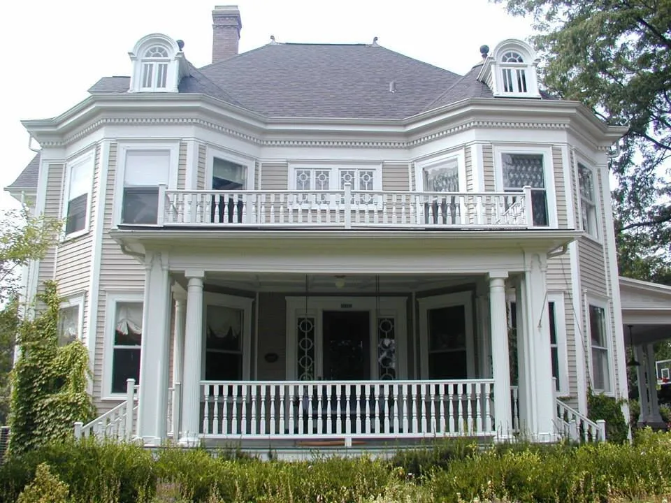 Slide of Sunset Siding Windows & Roofing